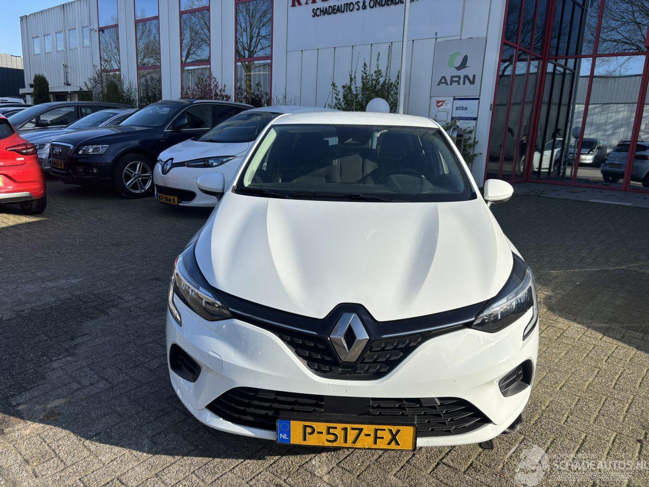 Renault Clio 1.0 TCe Zen MOTORSCHADE