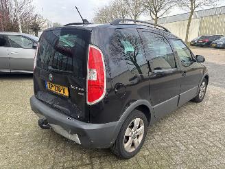 Skoda Roomster 1.2 TSI SCOUT picture 6