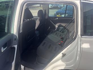 Volkswagen Tiguan  picture 12