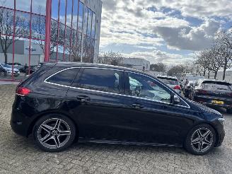 Mercedes B-klasse B180 D 1.5 85 KW picture 6