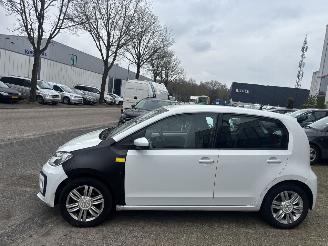 Volkswagen Up! 1.0 44KW HIGH UP BLUEMOTION TECHNOLOGY picture 3