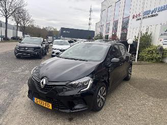 Renault Clio 1.0 TCe 90 Equilibre picture 2