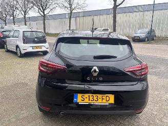 Renault Clio 1.0 TCe 90 Equilibre picture 5