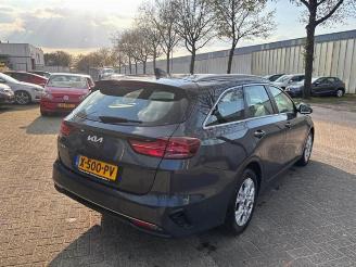 Kia Cee d Ceed Sportswagon (CDF), Combi 5-drs, 2018 1.0i T-GDi 12V 120 Eco-Dynamics+ picture 6