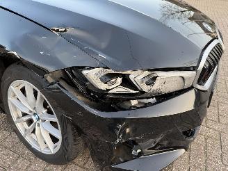 BMW 3-serie 318i Touring Business picture 15