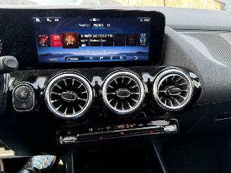 Mercedes GLA 200 Hybrid AMG-Line picture 27