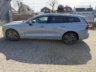 Volvo V-60 2.0 T6  Plug-in AWD picture 13