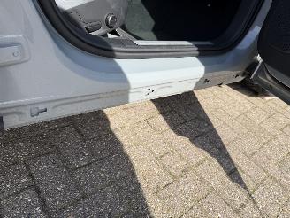 Volvo V-60 2.0 T6  Plug-in AWD picture 19