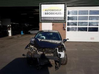 Coche siniestrado Ford Fiesta Fiesta 6 (JA8), Hatchback, 2008 / 2018 1.0 SCI 12V 80 2016/1