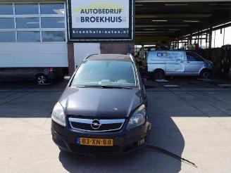 Salvage car Opel Zafira Zafira (M75), MPV, 2005 / 2015 1.9 CDTI 16V 2007/7