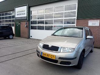 Skoda Fabia Fabia (6Y2), Hatchback 5-drs, 1999 / 2008 1.2 HTP picture 2
