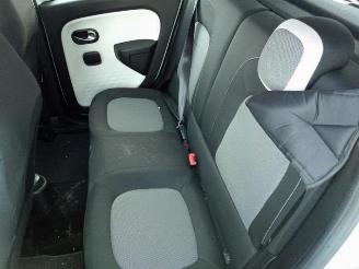 Renault Twingo Twingo III (AH), Hatchback 5-drs, 2014 1.0 SCe 75 12V picture 11