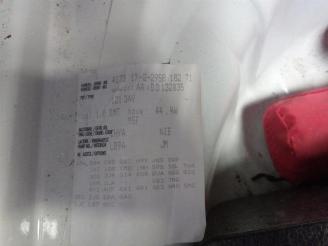 Volkswagen Up! Up! (121), Hatchback, 2011 1.0 12V 60 picture 35