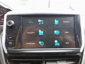 Peugeot 208 208 I (CA/CC/CK/CL), Hatchback, 2012 / 2019 1.2 Vti 12V PureTech 82 picture 14