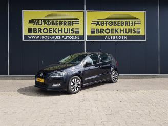 uszkodzony samochody osobowe Volkswagen Polo 1.0 BlueMotion Edition 2017/1