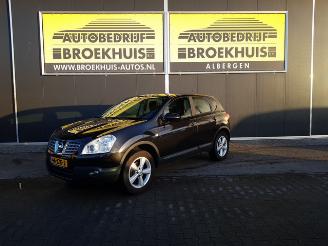 krockskadad bil auto Nissan Qashqai 2.0 Acenta 2009/10