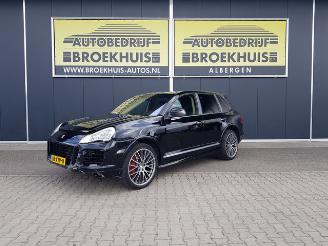 krockskadad bil auto Porsche Cayenne 4.5 S 2006/9