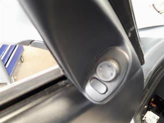 Porsche 911 911 (996), Cabrio, 1998 / 2006 3.6 Carrera 4 24V picture 28