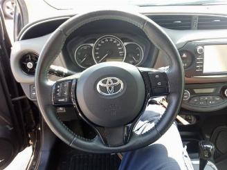 Toyota Yaris Yaris III (P13), Hatchback, 2010 / 2020 1.5 16V Hybrid picture 30