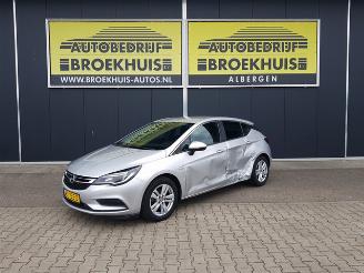 Voiture accidenté Opel Astra 1.6 CDTI Business+ 2018/3