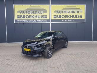 Damaged car Peugeot 208 1.2 PureTech Active Pack 2023/1