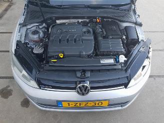 Volkswagen Golf 1.6 TDI Comfortline BlueMotion picture 11