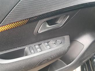 Peugeot 208 1.2 PureTech Active Pack picture 24