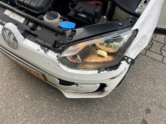 Volkswagen Up! 1.0 move up! picture 12