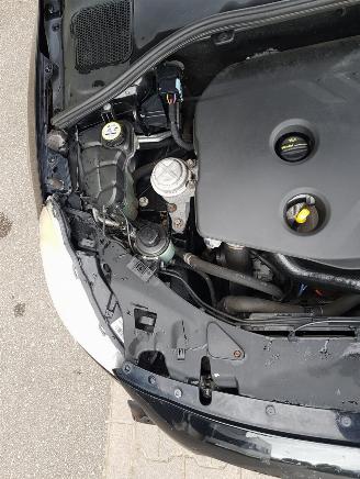 Volvo V-60 1.6 D2 Momentum picture 13