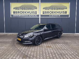 skadebil auto Skoda Superb Combi 1.4 TSI iV Business Edition Plus 2021/6