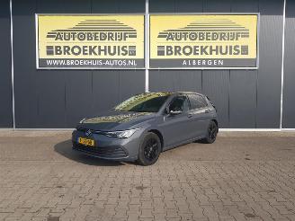 Damaged car Volkswagen Golf 1.5 TSI Style 2022/8