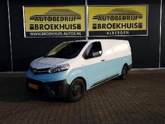 Schade bestelwagen Toyota Proace Worker 2.0 D-4D Cool Comfort Long 2017/7