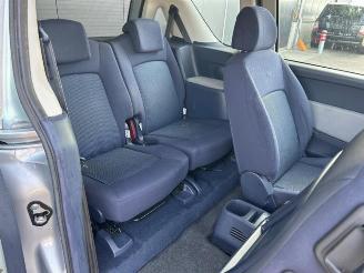 Peugeot 1007 1007 (KM), Hatchback 3-drs, 2004 / 2011 1.4 picture 21