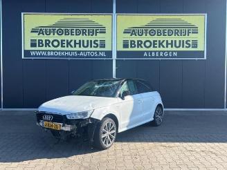 Audi A1 A1 Sportback (8XA/8XF), Hatchback 5-drs, 2011 / 2018 1.0 TFSI Ultra 12V picture 1