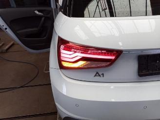 Audi A1 A1 Sportback (8XA/8XF), Hatchback 5-drs, 2011 / 2018 1.0 TFSI Ultra 12V picture 34