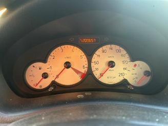 Peugeot 206 206 (2A/C/H/J/S), Hatchback, 1998 / 2012 1.4 16V picture 15