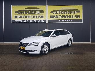skadebil auto Skoda Superb Combi 1.4 TSI ACT Ambition Business 2018/5