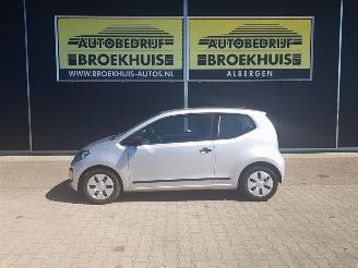 Volkswagen Up! 1.0 high up! BlueMotion picture 2