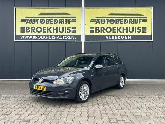 krockskadad bil auto Volkswagen Golf Variant 1.2 TSI Business Edition Connected R DSG 2015/1