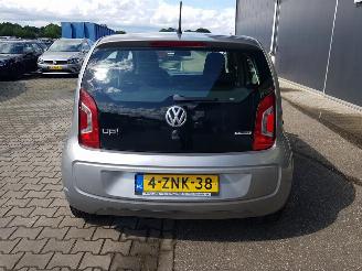 Volkswagen Up! 1.0 move up! BlueMotion picture 5