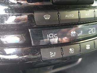 Peugeot 208 1.2 e-VTi Active AUTOMATIC picture 17
