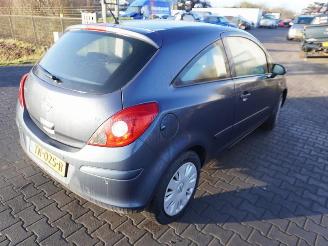 Salvage car Opel Corsa 1.2 16v 2007/2