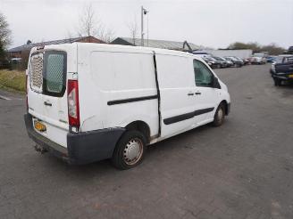 desmontaje vehículos comerciales Peugeot Expert 1.6 HDi 2008/9