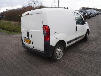 desmontaje vehículos comerciales Peugeot Bipper 1.4 HDi 2008/9