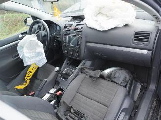 Volkswagen Golf 1.4 16v picture 5