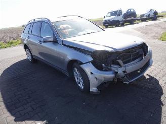 Mercedes C-klasse Estate 200 CDi picture 4