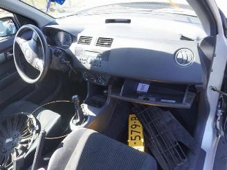 Suzuki Swift 1.3 picture 5