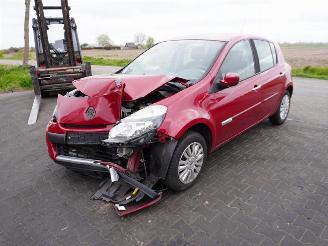 Renault Clio 1.2 picture 3