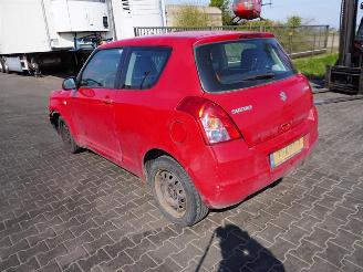 Suzuki Swift 1.3 picture 2