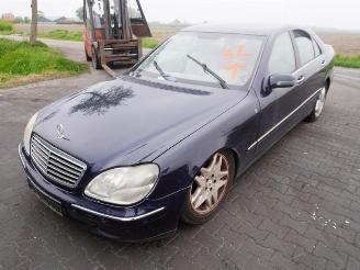 Mercedes S-klasse 320 picture 3